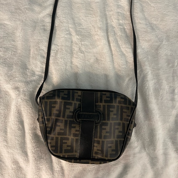 RARE VINTAGE FENDI POCHETTE ZUCCA BAGUETTE BAG - Picture 2 of 10